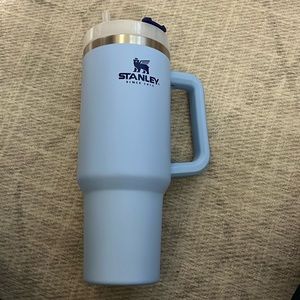 Stanley Quencher H2.0 FlowState Tumbler - 40 fl. oz. Pool